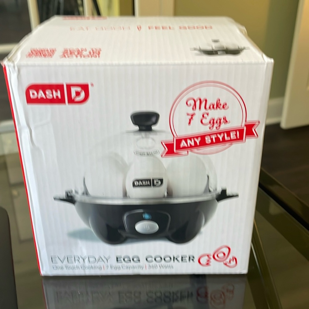 Dash Go Rapid Egg Cooker